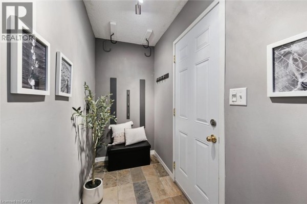 Foyer - 461 Beechwood Place Unit# 47, Waterloo, ON N2T2N8 Photo 4