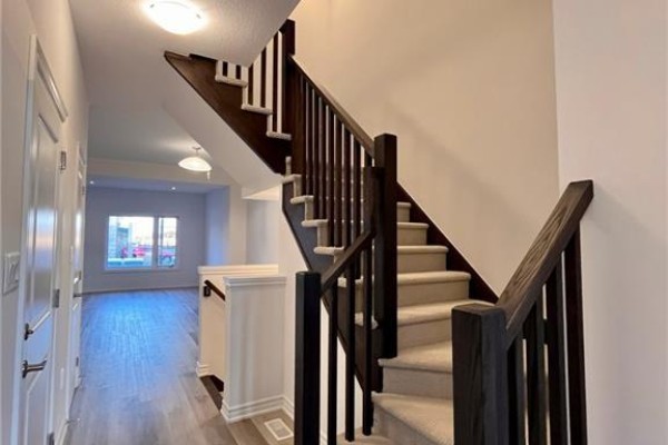 461 Blackburn Drive Unit# 2, Brantford, ON, photo 2