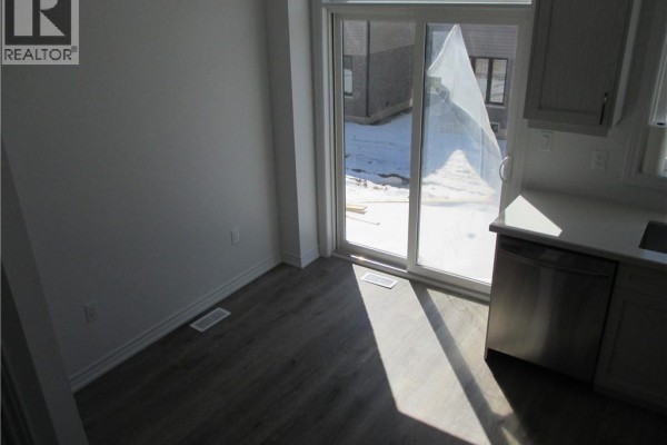 Laundry room - 461 Blackburn Drive Unit# 60, Brantford, ON N3T0W9 Photo 5