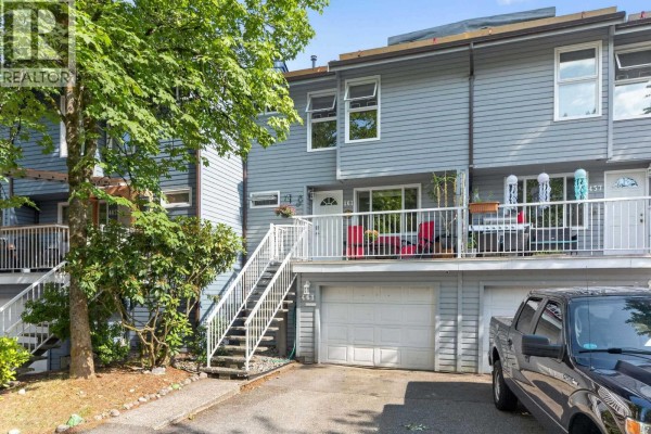 461 Carlsen Place, Port Moody, BC V3H4A1 Photo 2