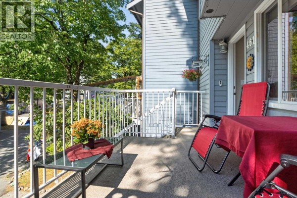 461 Carlsen Place, Port Moody, BC V3H4A1 Photo 4