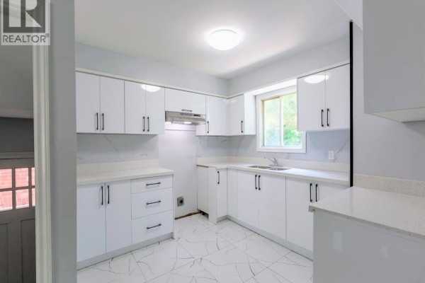 3pc Bathroom - 461 Rankin Avenue, Windsor, ON N9B2R6 Photo 5