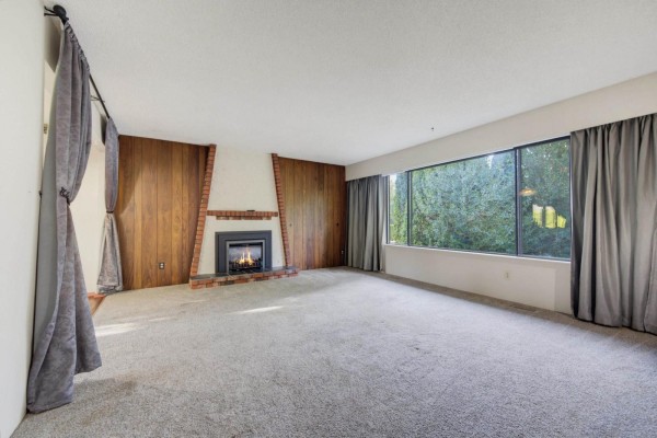4611 203a Street, Langley, BC V3A5W2 Photo 5