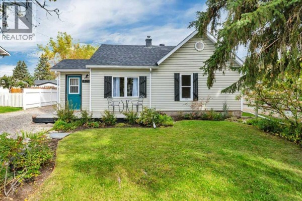 Kitchen - 4618 51 Avenue, Rimbey, AB T0C2J0 Photo 2
