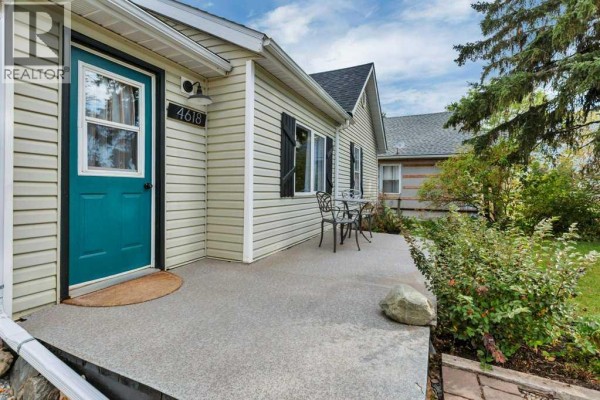 Living room - 4618 51 Avenue, Rimbey, AB T0C2J0 Photo 4