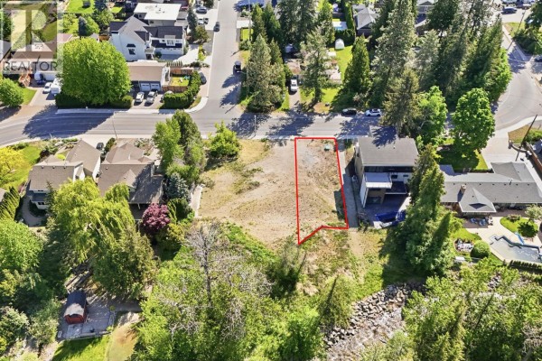4618 Mcclure Road, Kelowna, BC V1W1L6 Photo 4