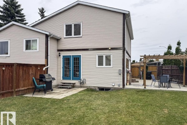 Kitchen - 4619 35 Av Nw, Edmonton, AB T6L3P8 Photo 3