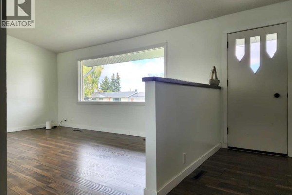 Bedroom - 462 28 Street, Fort Macleod, AB T0L0Z0 Photo 5