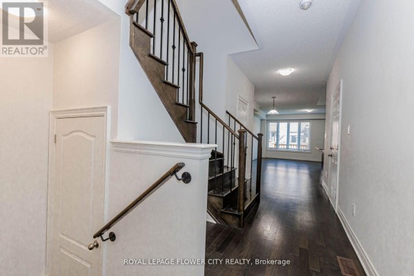 462 Sheaffe Place, Milton, ON L9E1K1 Photo 4