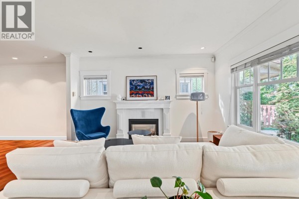 462 W 19th Avenue, Vancouver, BC V5Y2B9 Photo 4