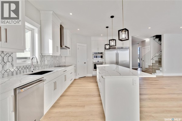 Kitchen - 462 Yuel Crescent, Saskatoon, SK S7W0Y4 Photo 3