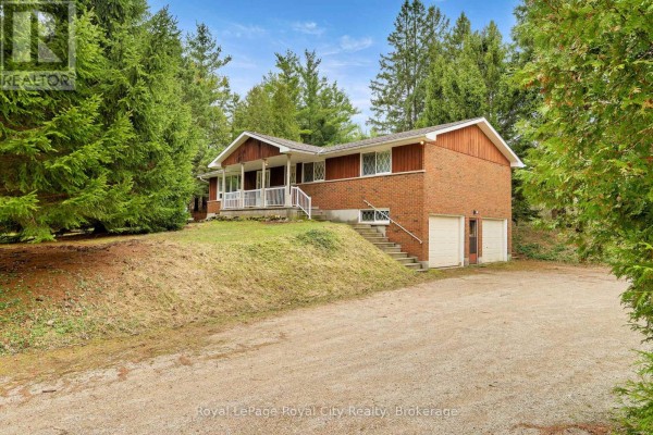 Recreational, Games room - 4620 20 Side Road N, Puslinch, ON N1H6J3 Photo 4