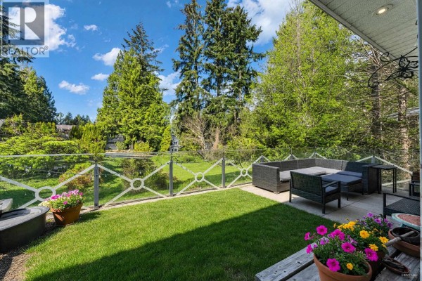 4621 Woodburn Place, West Vancouver, BC V7S2W8 Photo 4