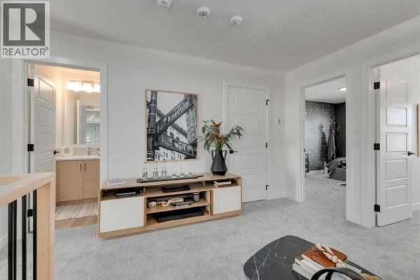 4pc Bathroom - 463 Buffaloberry Manor Se, Calgary, AB T3M4G8 Photo 5