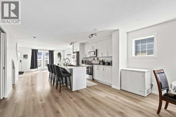 Living room - 463 Cranbrook Square Se, Calgary, AB T3M3E3 Photo 3