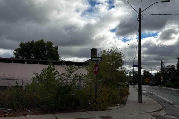 463 Vaughan Road, Toronto, ON M6C2P4 Photo 5