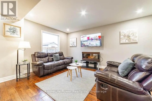 Kitchen - 463 Westheights Drive, Kitchener, ON N2N1M3 Photo 3