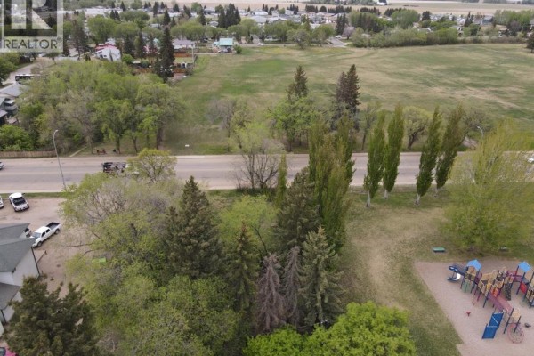 4633 53 Avenue, High Prairie, AB, photo 2