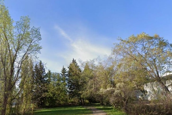 4633 53 Avenue, High Prairie, AB, photo 3