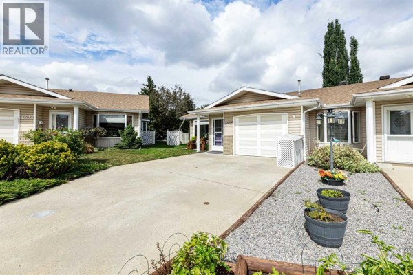4634 42 Street Crescent, Red Deer, AB, photo 3