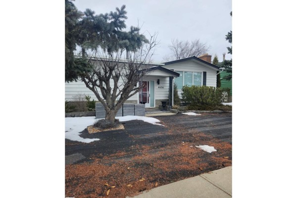 Family room - 4636 46 Av, Evansburg, AB T0E0T0 Photo 4