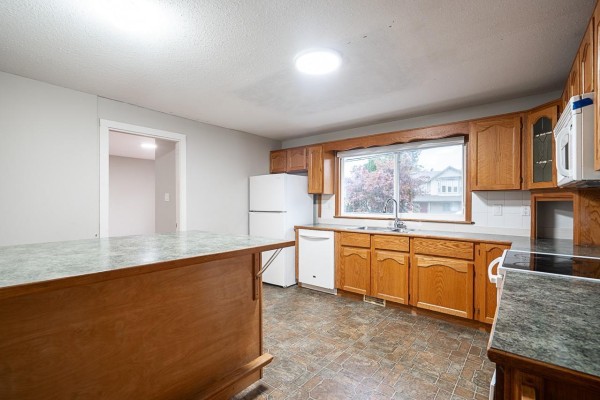 Bedroom 2 - 46382 Stevenson Road, Sardis South, Chilliwack, BC V2R3S6 Photo 4