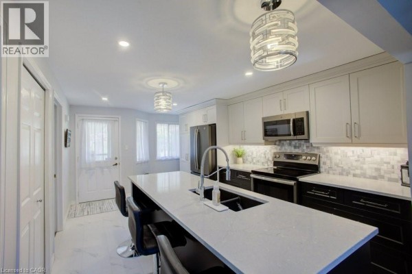 464 Beechwood Place Unit# 3, Waterloo, ON, photo 3
