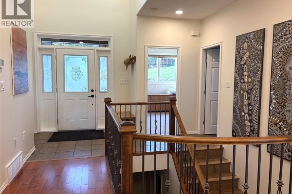 3pc Bathroom - 464 Whitman Way, Warfield, BC V1R4T9 Photo 4