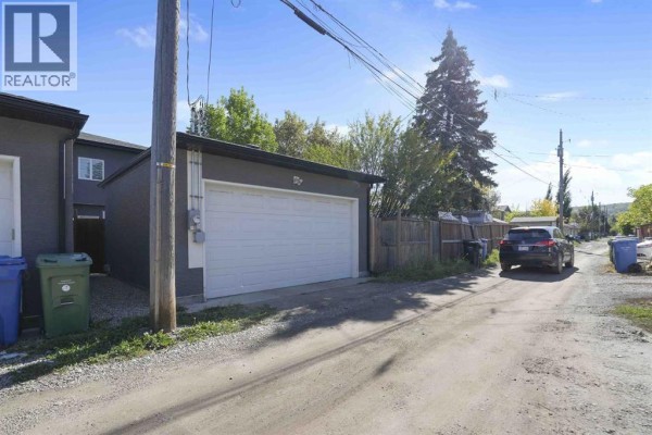 Family room - 4641 81 Street Nw, Calgary, AB T3B2P5 Photo 4