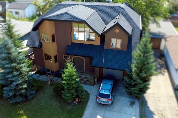 Pantry - 4643 29 Avenue Nw, Calgary, AB T3B0J1 Photo 3