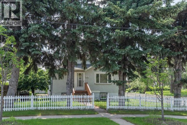 4645 47 Street, Red Deer, AB, photo 2