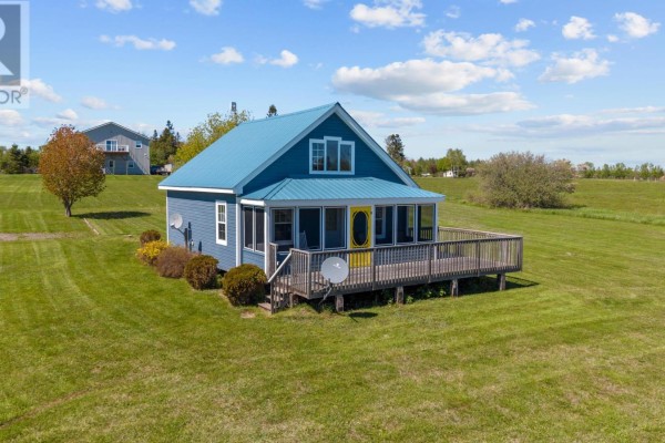 Bath (# pieces 1-6) - 4645 Cape Bear Road, High Bank, PE C0A1W0 Photo 2