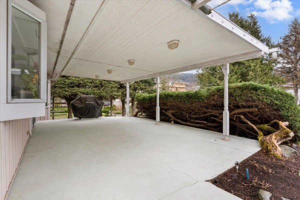 Office - 46486 Uplands Road, Promontory, Chilliwack, BC V2R4M5 Photo 2
