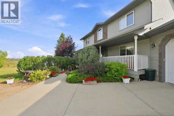 46537 Range Road 213, Rural Camrose County, AB, photo 3