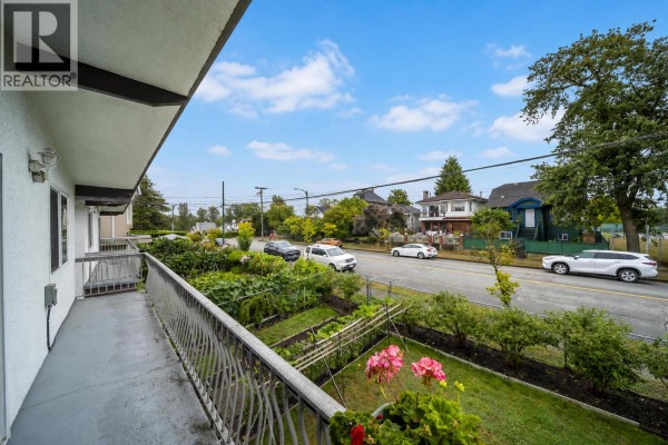 4657 Slocan Street, Vancouver, BC V5R1Z8 Photo 5