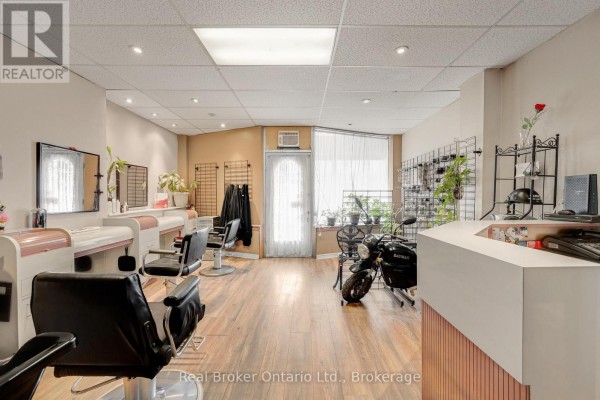 466 Cannon Street E, Hamilton, ON, photo 3