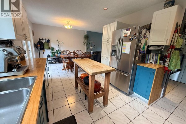 Mud room - 466 Second Avenue, Rivervale, BC V1R4V5 Photo 5