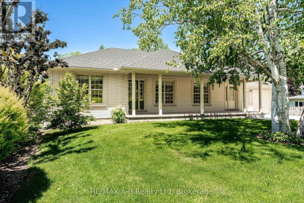 466 Water Street S, St  Marys, ON, photo 3