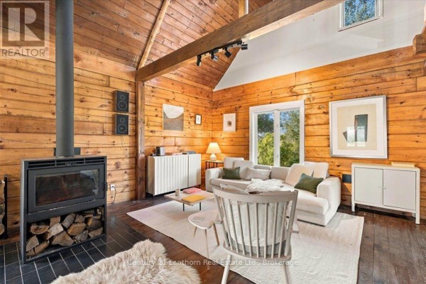 Sitting room - 466 Woods Road, Madoc, ON K0K2K0 Photo 5