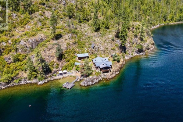 Bedroom - 4660 Boat Access West Side, Christina Lake, BC V0H1E0 Photo 3