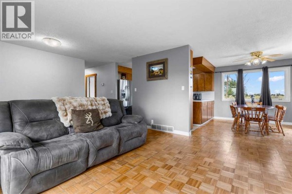 4pc Bathroom - 466054 113 Street E, Rural Foothills County, AB T2V1P7 Photo 5