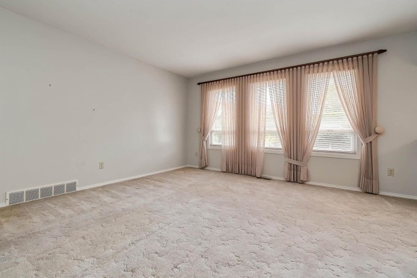Eating area - 46634 Elliott Avenue, Fairfield Island, Chilliwack, BC V2P7S7 Photo 4