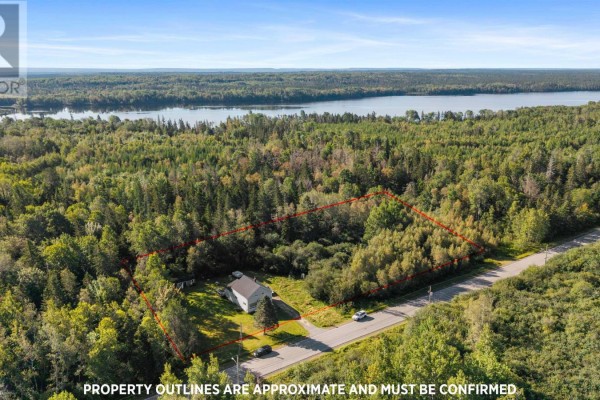 4668 Highway 242, Maccan, NS, photo 2