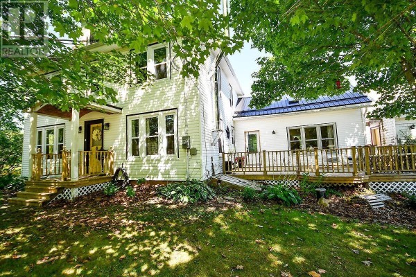 2pc Bathroom - 4677 Highway 215, Noel, NS B0N2C0 Photo 2