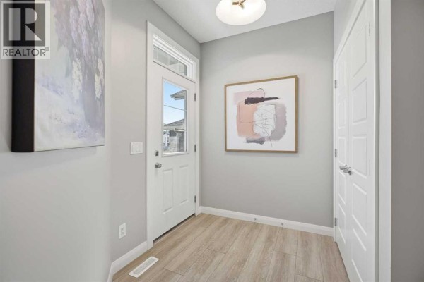 468 Dawson Circle, Chestermere, AB, photo 2
