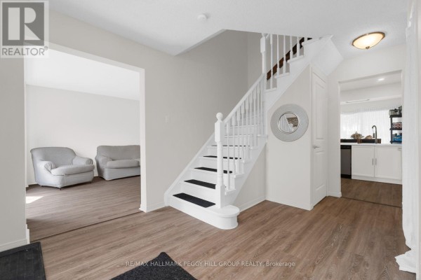 468 Grove Street E, Barrie, ON, photo 2