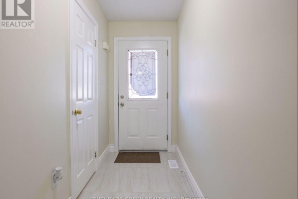 469 Activa Avenue, Kitchener, ON, photo 3