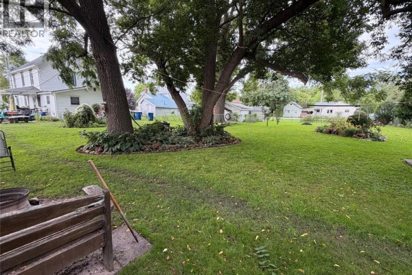 469 West Street, Dresden, ON N0P1M0 Photo 4