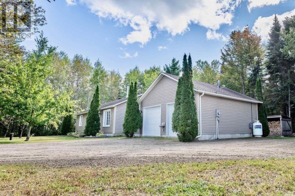 469 Woito Station Road, North Algona Wilberforce, ON K8A6W5 Photo 2