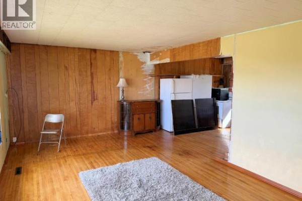 4pc Bathroom - 4696 Cascade Place, Powell River, BC V8A2X8 Photo 5